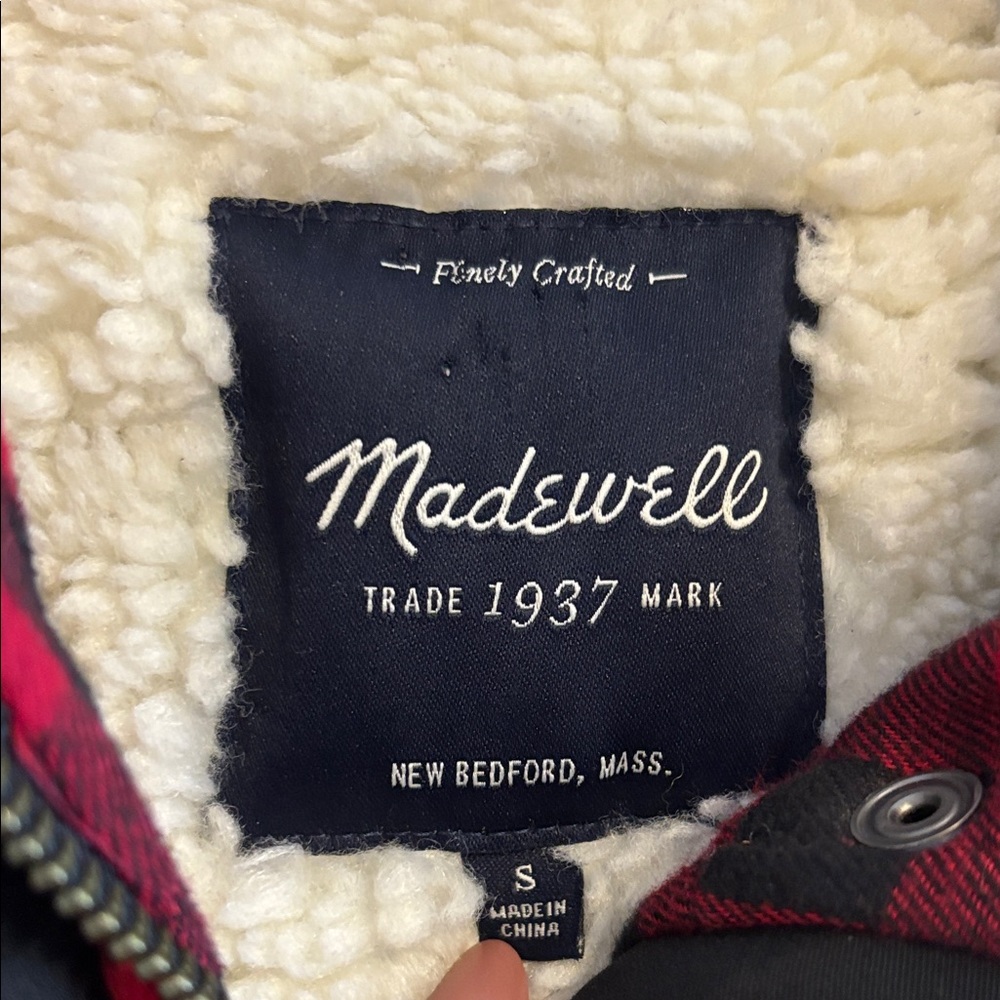 Madewell Black Red Checkers Plaid Puffer Vest with Lined Faux Fur Small - Picture 2 of 6